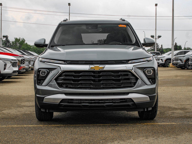 2026 Chevrolet Trailblazer LT in Cars & Trucks in Edmonton - Image 3