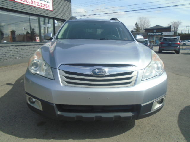 SUBARU OUTBACK AWD 2012 PREMIUM in Cars & Trucks in Longueuil / South Shore - Image 2