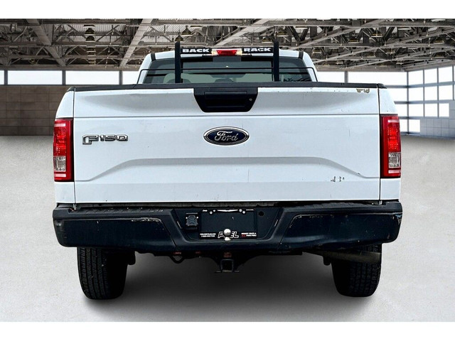 2017 Ford F-150 XL Reg Cab Long Box 141\" WB | AS IS | 4X2 in Cars & Trucks in Mississauga / Peel Region - Image 4