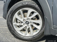 Odometer is 24672 kilometers below market average! Coliseum Gray 2018 Hyundai Tucson Premium FWD 6-S... (image 5)