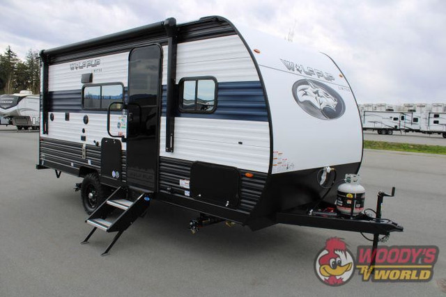 2024 FOREST RIVER WOLF PUP 16BHSW in Travel Trailers & Campers in Abbotsford - Image 3