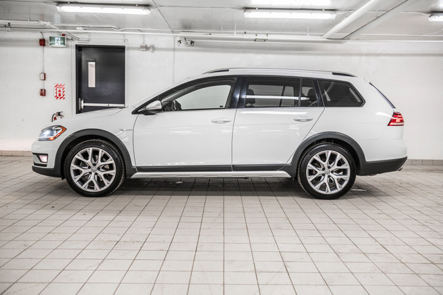 2019 Volkswagen GOLF ALLTRACK EXECLINE in Cars & Trucks in Laval / North Shore - Image 3