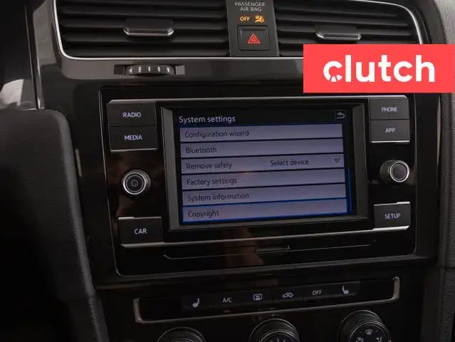 2019 Volkswagen Golf Comfortline w/ Front Heated Seats, Rearview in Cars & Trucks in Ottawa - Image 31