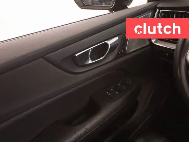 2020 Volvo S60 T6 AWD R-Design w/ Apple CarPlay & Android Auto,  dans Autos et camions dans Ottawa - Image 23