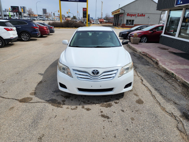 2011 Toyota Camry LE in Cars & Trucks in Winnipeg - Image 2