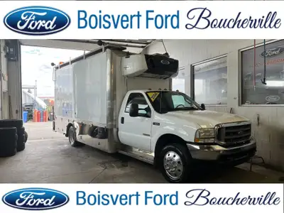 FORD F-550 XL REEFER 2004 DIESEL CARGO ET REEFER EN AVANT COFFRE ET RANGEMENTEN BONNE CONDITION DISP...