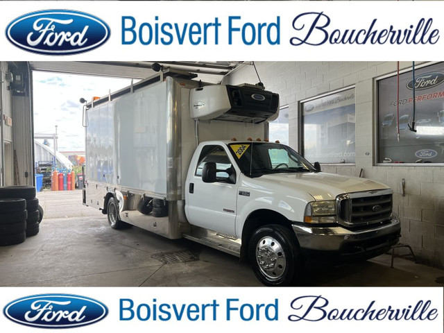 2004 Ford F-550 Cabine classique, empattement de 189 po - XL For in Cars & Trucks in Longueuil / South Shore
