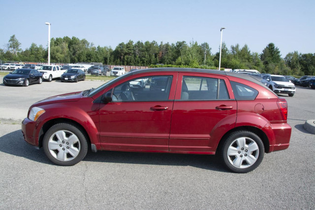 2009 DODGE CALIBER SXT in Cars & Trucks in Oshawa / Durham Region - Image 2