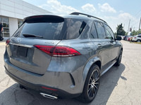 Wow! Do not miss out on this low mileage, locally owned and traded and well maintained 2021 GLE450!... (image 6)