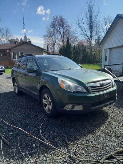 2012 Subaru Outback Touring Package