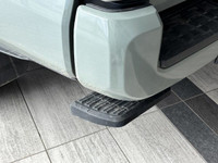 HEATED FRONT SEATS, ADAPTIVE CRUISE CONTROL, BACK-UP CAMERA Yearning for a rugged companion to conqu... (image 7)