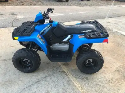 Engine Type: Single-Cylinder Displacement: 6.8 cu. in. (112 cc) Bore x Stroke: Bore: 2.4 in. (61 mm)...