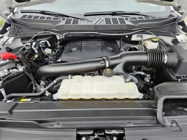 2023 Ford F-150 XLT 4WD SuperCrew 5.5' Box, 3.3L V6 Gas, XTR Pac in Cars & Trucks in St. Albert - Image 12