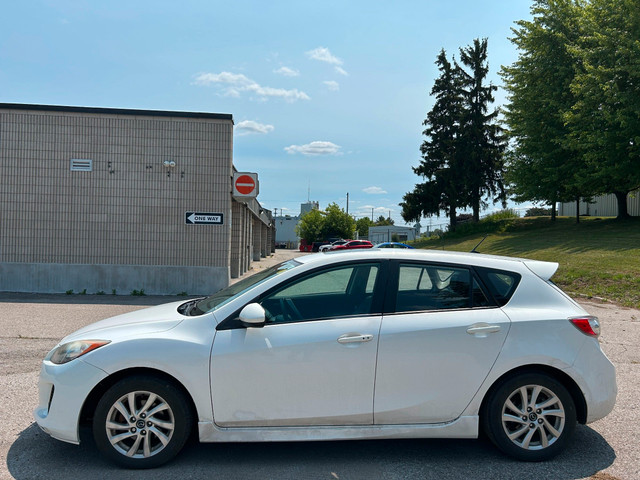2013 Mazda 3 GS-SKY ONE OWNER| NO ACCIDENTS| CERTIFIED| SUNROOF in Cars & Trucks in Markham / York Region - Image 2