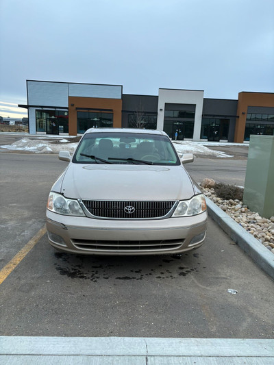 2000 Toyota Avalon XLS