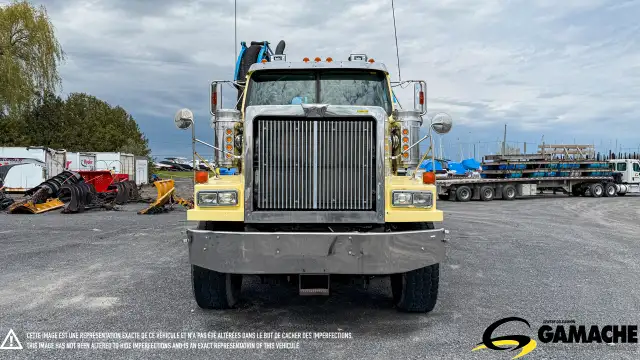 2009 WESTERN STAR 4900SA 8X4 TWIN-STEER VACUUM EXCAVATOR TRUCK in Heavy Trucks in Chilliwack - Image 4