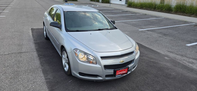 2011 Chevrolet Malibu LS 4dr Sedan Automatic in Cars & Trucks in Mississauga / Peel Region - Image 2
