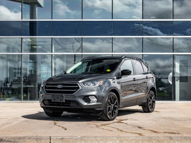 2019 Ford Escape SE in Cars & Trucks in Barrie