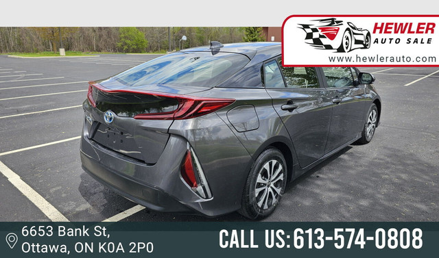 2021 Toyota Prius Prime XLE in Cars & Trucks in Ottawa - Image 3