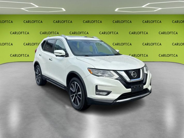 2017 Nissan Rogue SL Platinum in Cars & Trucks in Kingston