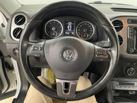 Anti-Lock Brakes;Driver Air Bag;Fog Lights;Passenger Air Bag;Security System;Side Air Bag;Traction C... (image 7)
