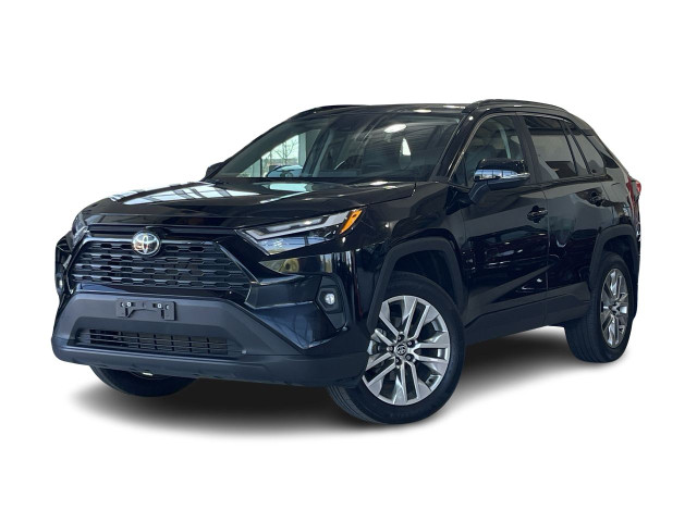2024 Toyota RAV4 XLE AWD (Heated Seats,Backup Cam,Carplay) Clean in Cars & Trucks in Calgary