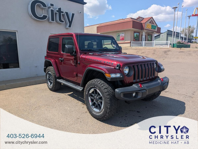 2022 Jeep Wrangler Rubicon 4x4 for sale in Cars & Trucks in Medicine Hat
