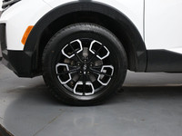 See Dealer Website for Details. 2023 Hyundai Santa Cruz Preferred AWD Apple Carplay, Climate control... (image 3)