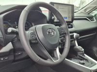 Look at this certified 2025 Toyota RAV4 Hybrid Limited AWD | Leather | Sunroof | 360 Camera | Heated... (image 1)