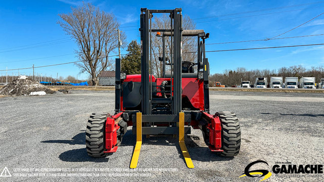 2015 MOFFETT MOFFETT M5 50.4 MOFFETT M5 50.4 (4-WAY FORKLIFT) in Heavy Trucks in Moncton - Image 3