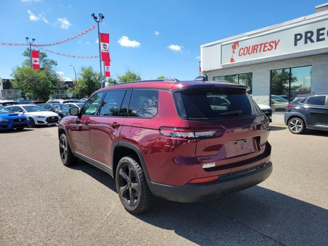 2024 Jeep Grand Cherokee L Altitude | Third Row Seating in Cars & Trucks in Calgary - Image 3