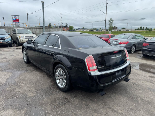 2012 Chrysler 300 AS IS, LIMITED, UNDEROATED, WELL MAINTAINED in Cars & Trucks in London - Image 3