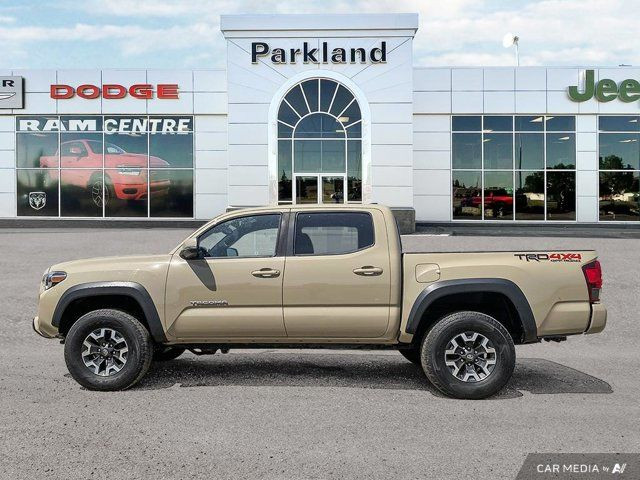 2019 Toyota Tacoma TRD Off Road Crew 4x4 Auto Heated Seats in Cars & Trucks in St. Albert - Image 2