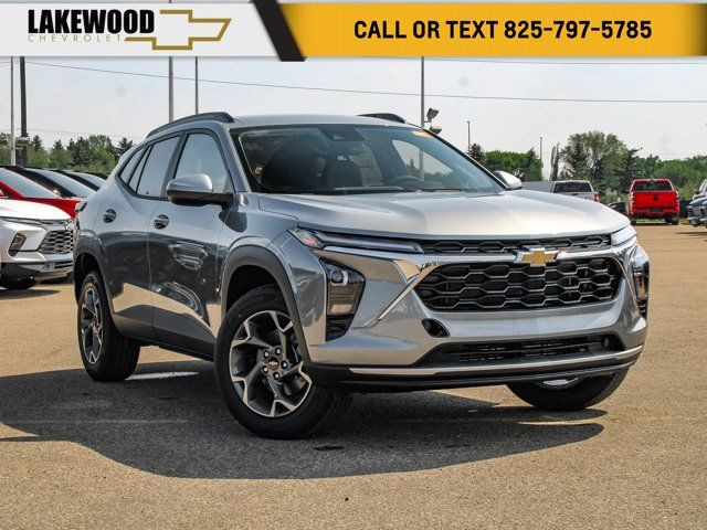 2025 Chevrolet Trax LT in Cars & Trucks in Edmonton