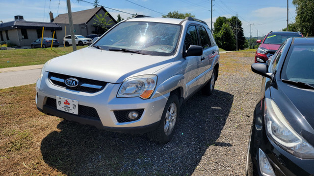 2009 Kia Sportage in Cars & Trucks in Kitchener / Waterloo - Image 3