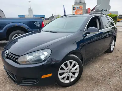 GARANTIE 1 ANS CREDIT DIRECT EN LIGNE AU WWW.AUTO-INTERNET.CA WOW 2013 VOLKS GOLF WAGON TOUT EQUIPE...