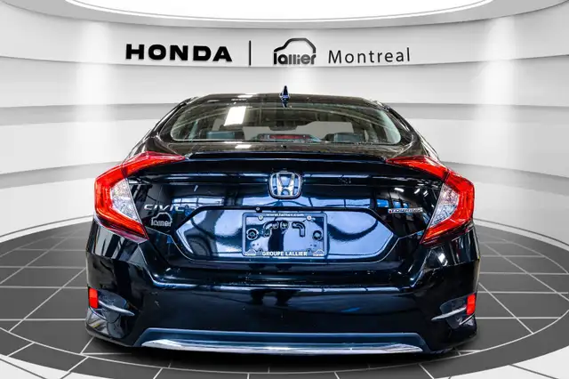 2020 Honda Civic Touring | TOIT OUVRANT | CUIR | GARANTIE 10 ANS in Cars & Trucks in City of Montréal - Image 7
