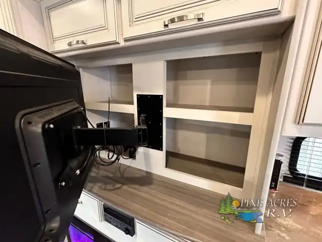 2022 Keystone RV Cougar 316RLS Huge in Travel Trailers & Campers in Moncton - Image 21