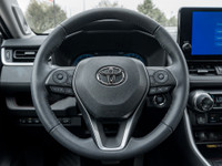 Recent Arrival!Leather, Serviced Here at Aurora Toyota, Sunroof, Reverse Camera, Purchased here at A... (image 5)