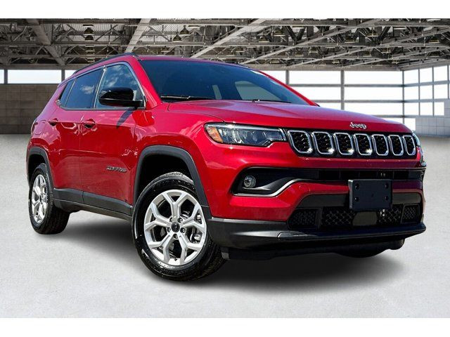 2025 Jeep Compass Latitude in Cars & Trucks in Mississauga / Peel Region - Image 2