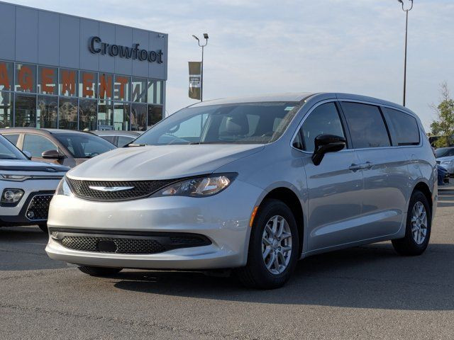 2026 Chrysler Grand Caravan SXT in Cars & Trucks in Calgary - Image 3