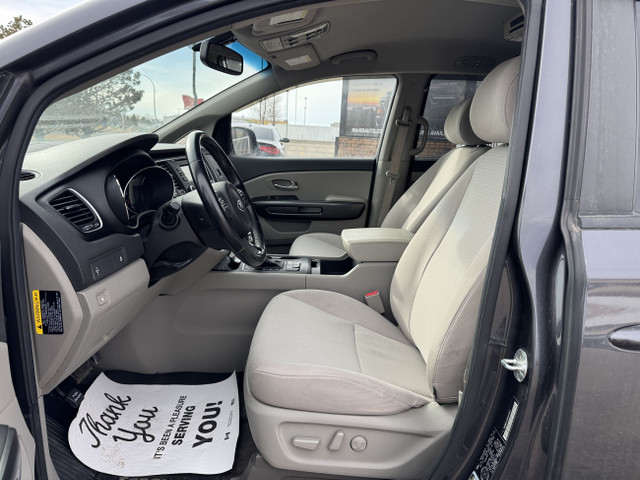 2016 Kia Sedona LX 8 Passenger in Cars & Trucks in Lethbridge - Image 2