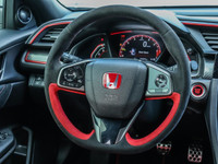 16000 KMS!! POSSIBLY THE BEST DEAL IN THE WORLD ON A TYPE "R" CIVIC!!THE FAMOUS 306 HP CIVIC - ULTIM... (image 8)