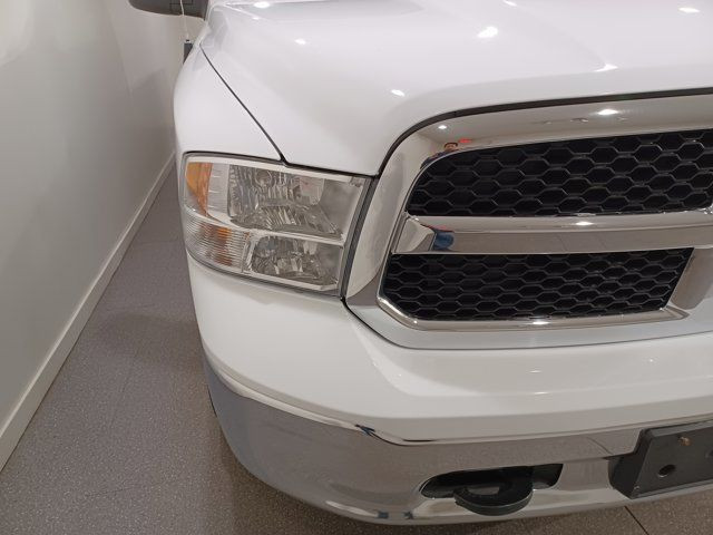 2022 Ram 1500 Classic SLT 4x4 Crew Cab | 6 Pass | Tow Pkg in Cars & Trucks in Regina - Image 4