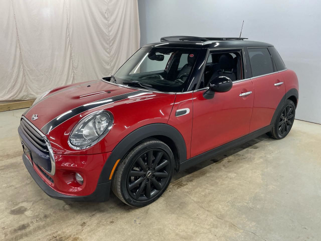 2017 MINI Cooper 5dr HB in Cars & Trucks in Guelph - Image 3