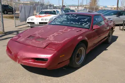 Rare car, runs good but now it needs fuel pump, 3.23 posi-traction drum brakes. Good Project Payment...