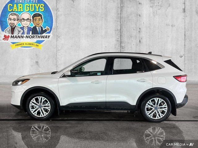 2022 Ford Escape SEL | Heated Seats | Heated Wheel in Cars & Trucks in Prince Albert - Image 2
