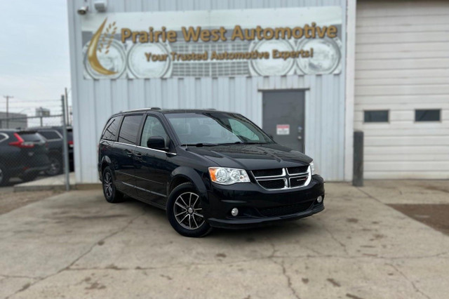 2017 Dodge Grand Caravan SE - 7 Seat Passenger in Cars & Trucks in Saskatoon
