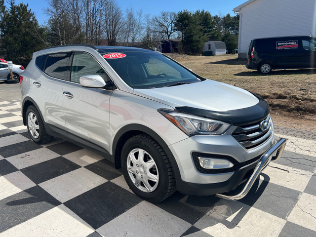 2015 Hyundai Santa Fe SPORT - AWD, Leather, Heated seats, Sunroo in Cars & Trucks in Annapolis Valley - Image 3