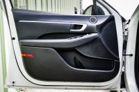This 2021 Hyundai Sonata is for sale today. This sedan has 72,197 kms. It's white in colour . It has... (image 8)